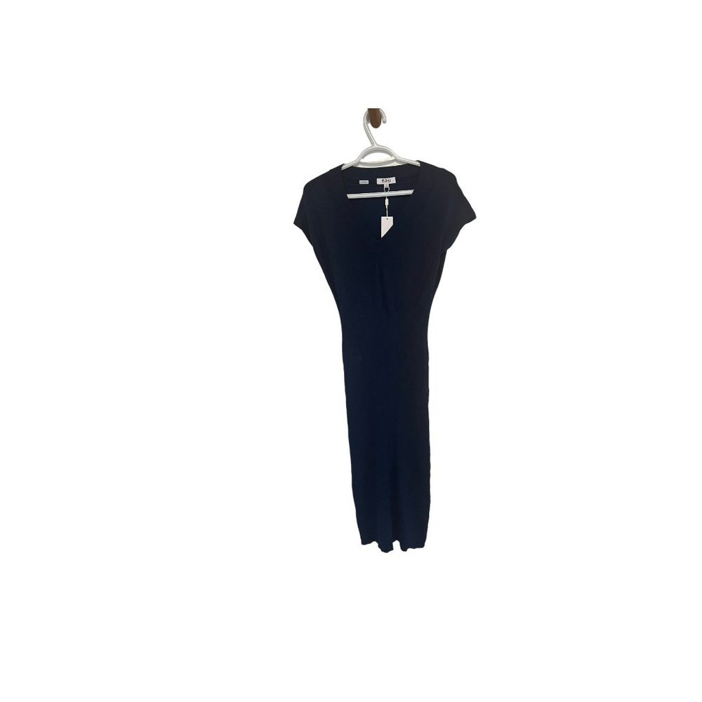 525 America Knit lightweight maxi v-neck dress sz S NWT
